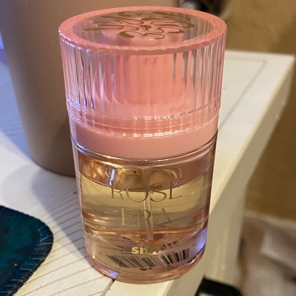 Snif Rose Era Perfume